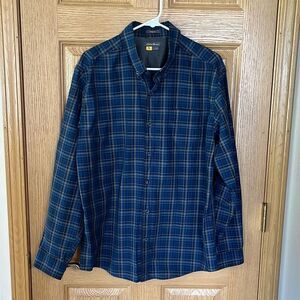 Eddie Bauer Classic Fit Travex Plaid Long Sleeve Button Front Large